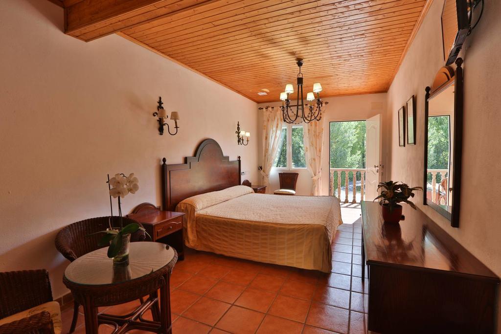 Hotel Rural Noguera de la Sierpe Arroyo Frío Exterior foto